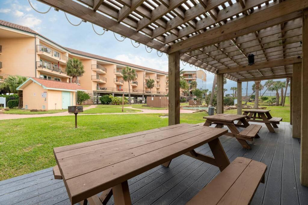 Baca Beach Escape I - 3 Pools - Pet Friendly Galveston Exteriér fotografie
